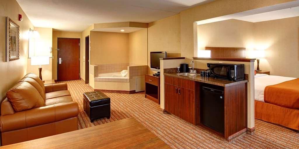 Phoenix Inn Suites Олбани Номер фото